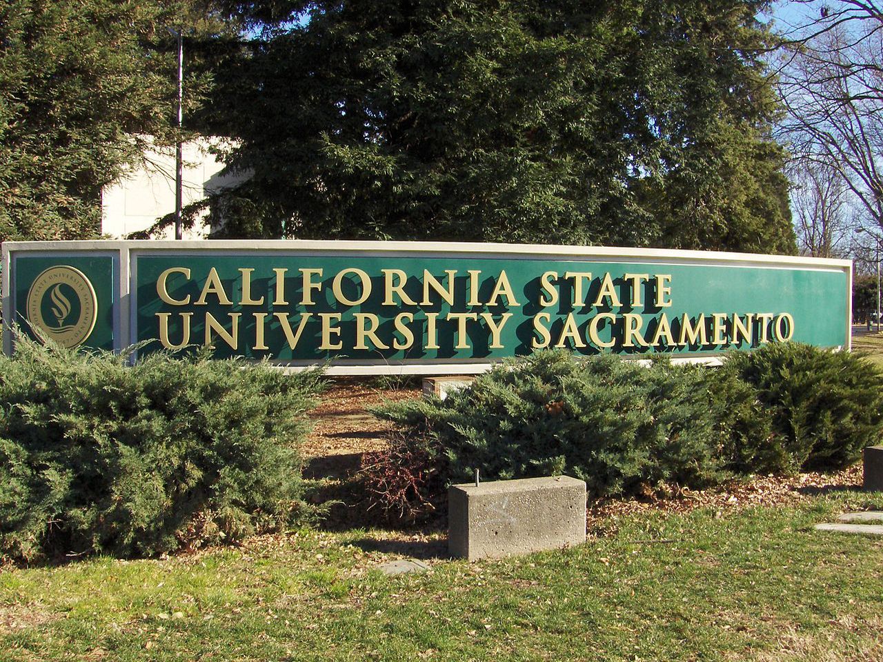 California_State_University_Sacramento_main_entrance-b41f380519c54fd38a02c509beb8c56f